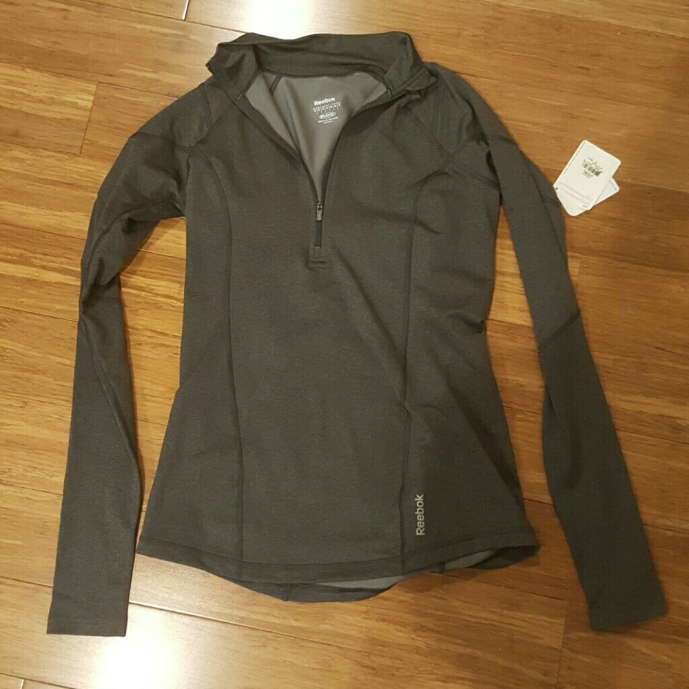NWT Reebok half-zip pullover
